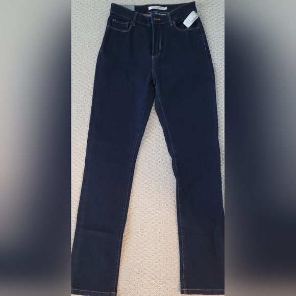 Simons Contemporaine, 29, NWT - Picture 4 of 4